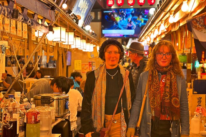 En guidet mattur gjennom Tokyos livlige Shibuya-distrikt, med smaksprøver av lokale delikatesser, foto 8 | wizardtrip