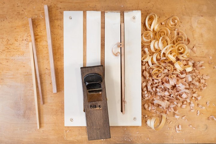 Atelier de fabrication de baguettes à Tokyo, Japon, avec des outils traditionnels, photo 8 | wizardtrip