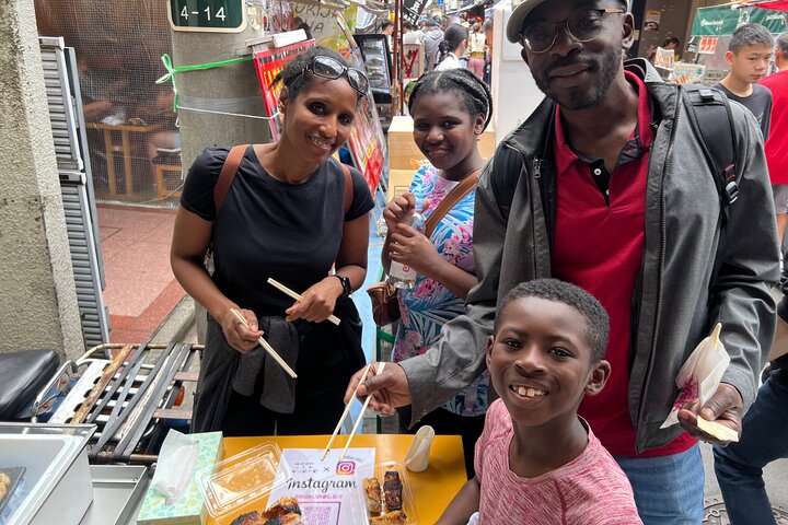Um tour gastronômico e a pé guiado pelo famoso Mercado de Peixe de Tsukiji, em Tóquio, foto 14 | wizardtrip