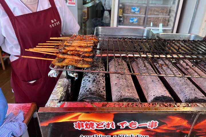 Um tour gastronômico e a pé guiado pelo famoso Mercado de Peixe de Tsukiji, em Tóquio, foto 17 | wizardtrip