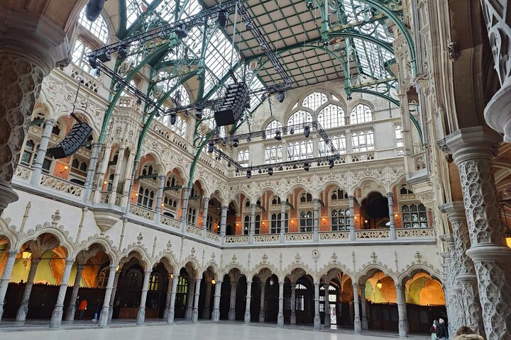 Historical Walking Tour in Antwerp Old City | wizardtrip