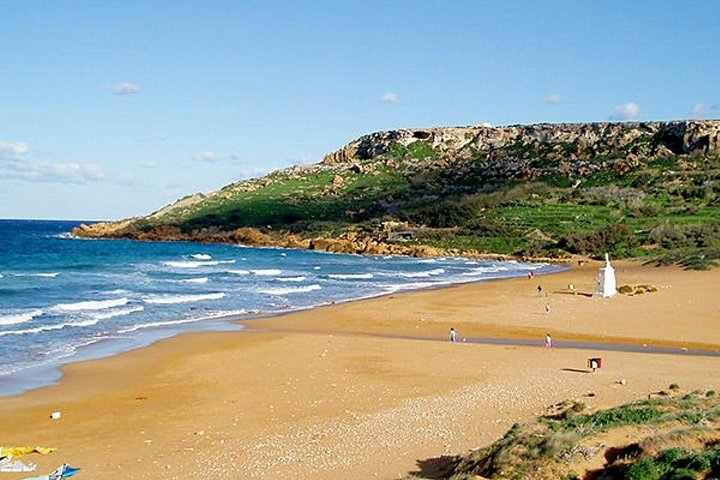Découvrez une excursion palpitante en buggy à Gozo, Malte, avec des arrêts dans des sites historiques et le lagon bleu, photo 7 | wizardtrip