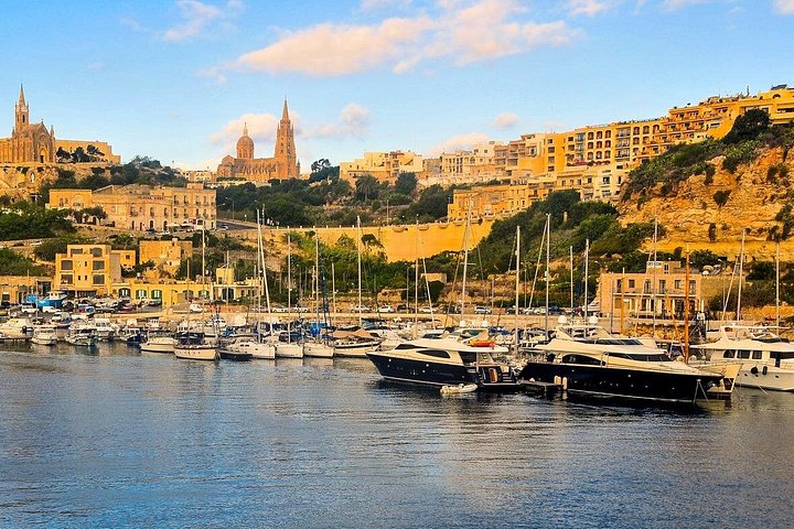 Découvrez une excursion palpitante en buggy à Gozo, Malte, avec des arrêts dans des sites historiques et le lagon bleu, photo 14 | wizardtrip