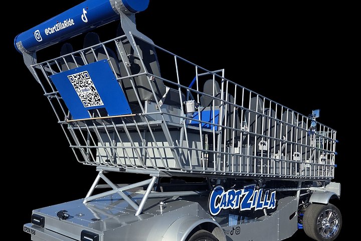 Ride a giant motorized shopping cart limo down the Las Vegas Strip, passing famous landmarks, photo 21 | wizardtrip