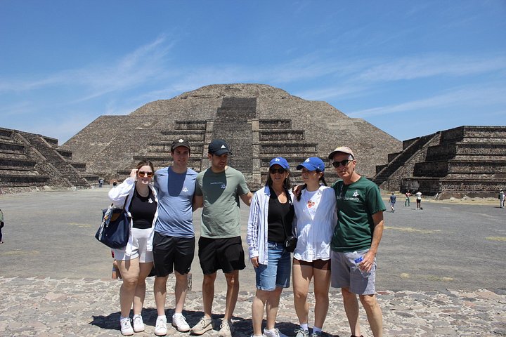 テオティワカンの古代ピラミッドを探索し、ユニークな洞窟での朝食を楽しみ、メキシコシティからのガイド付きツアーで文化ワークショップに参加しましょう、写真20 | wizardtrip