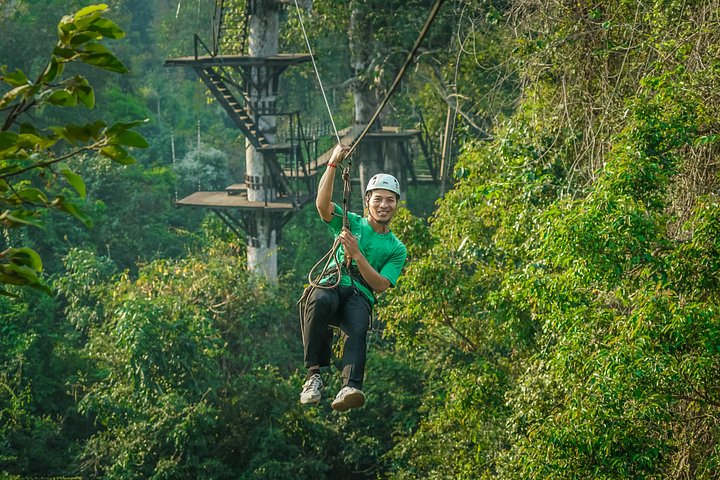 Avventura zipline attraverso la chioma della giungla nel Parco Archeologico di Angkor, Siem Reap, foto 6 | wizardtrip