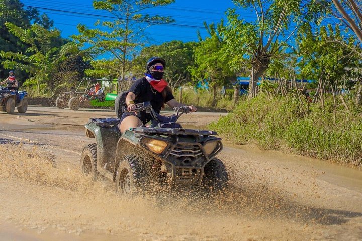 Buggytur i Punta Cana som besøker Macao-stranden, en naturlig grotte og en lokal gård, foto 9 | wizardtrip