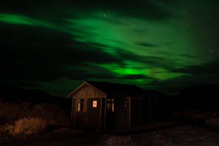 Nordlystur i lille gruppe i Reykjavik, Island, med varm chokolade og professionelle fotos, foto 16 | wizardtrip