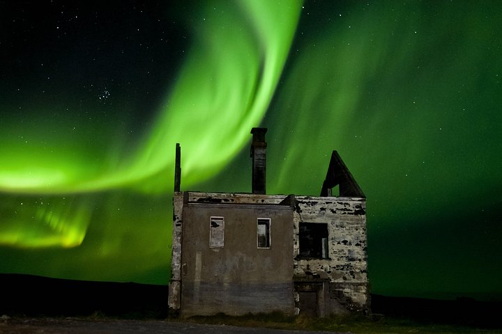 Nordlystur i lille gruppe i Reykjavik, Island, med varm chokolade og professionelle fotos, foto 21 | wizardtrip