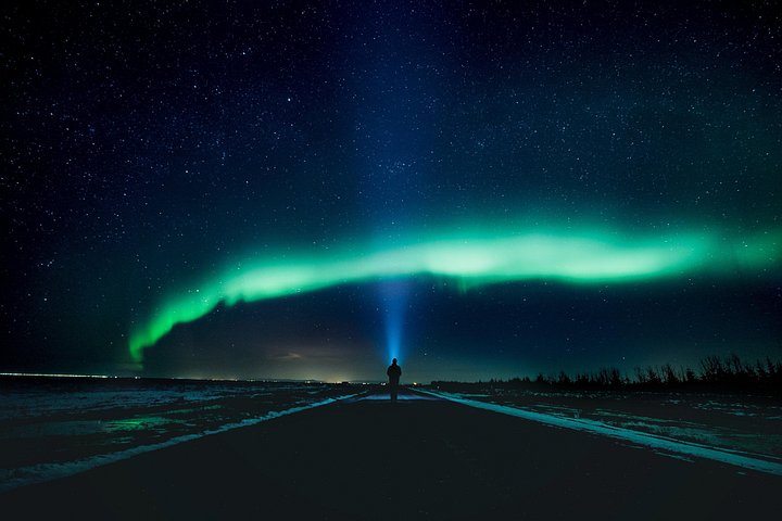 Nordlystur i lille gruppe i Reykjavik, Island, med varm chokolade og professionelle fotos, foto 22 | wizardtrip