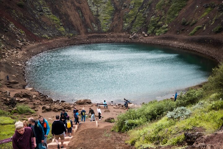 Tour di gruppo ristretto del Golden Circle islandese, inclusi Thingvellir, Geysir, Gullfoss e il cratere Kerið, foto 19 | wizardtrip