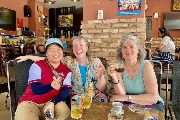 Oplev autentisk Saigon street food og udforsk skjulte gyder på en motorcykeltur, foto 22 | wizardtrip