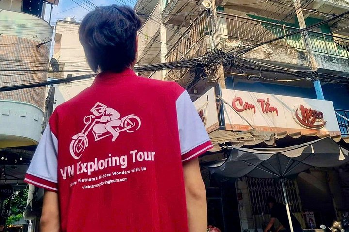 Oplev autentisk Saigon street food og udforsk skjulte gyder på en motorcykeltur, foto 23 | wizardtrip