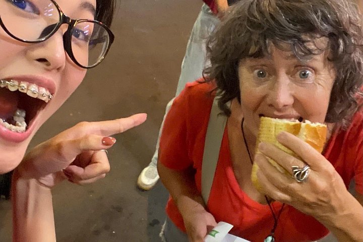 Oplev autentisk Saigon street food og udforsk skjulte gyder på en motorcykeltur, foto 28 | wizardtrip