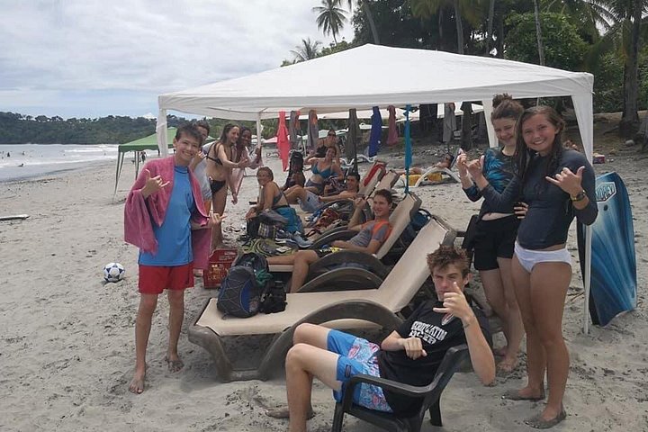 Learn to surf on Manuel Antonio Beach, Costa Rica with expert instructors and all equipment provided, photo 9 | wizardtrip