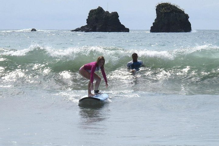 Learn to surf on Manuel Antonio Beach, Costa Rica with expert instructors and all equipment provided, photo 19 | wizardtrip