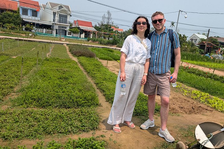Recorriendo la exuberante campiña de Hoi An en bicicleta, experimentando barcos cesta y disfrutando de una clase de cocina, foto 49 | wizardtrip