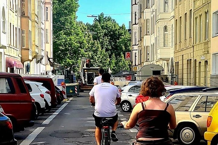 Geführte Kleingruppen-Radtour zu Kölns historischen Stätten und dem Rheinufer, Foto 7 | wizardtrip