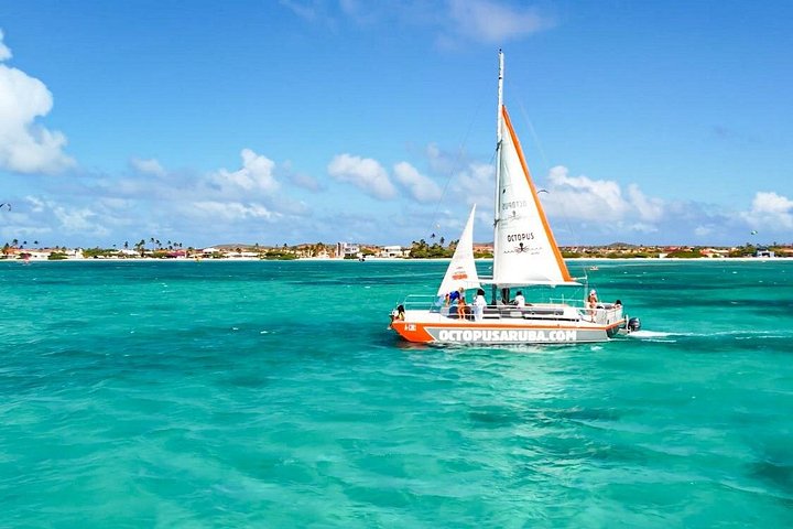 Excursion en catamaran à Aruba avec snorkeling, brunch et boissons, photo 19 | wizardtrip