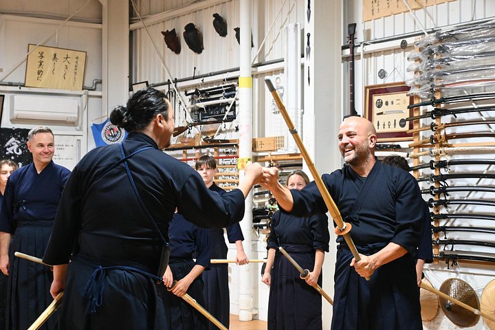Experience authentic Samurai Kendo training in a traditional Osaka dojo, including gear and cultural insights, photo 10 | wizardtrip