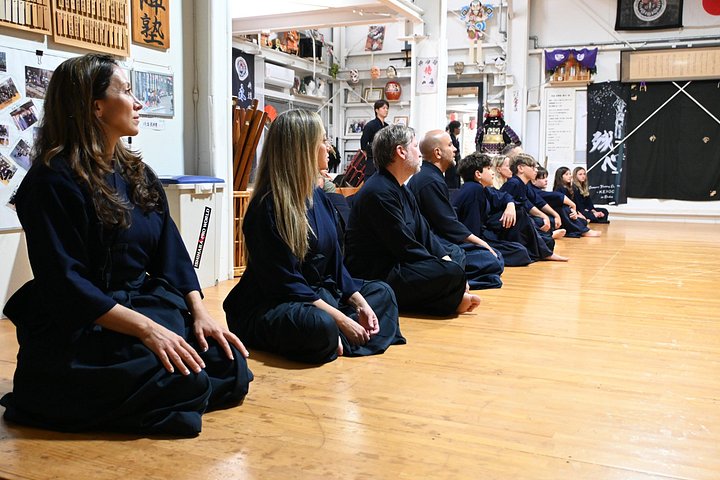 Experience authentic Samurai Kendo training in a traditional Osaka dojo, including gear and cultural insights, photo 28 | wizardtrip