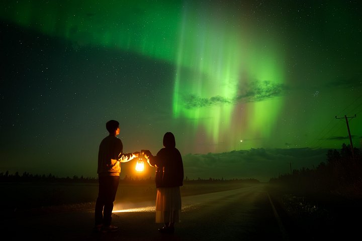 ロヴァニエミでオーロラを専門ガイドとカメラマンと共に追いかけ、忘れられない体験を、写真14 | wizardtrip