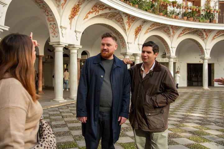 A guided food tour in Seville, Spain, featuring tapas, drinks, and local culture, photo 11 | wizardtrip