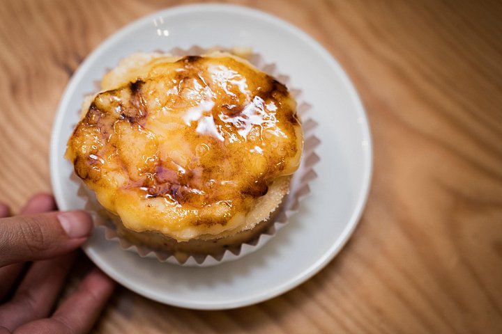 Un tour guiado a pie degustando tapas y bebidas en el histórico Barrio Gótico de Barcelona, foto 14 | wizardtrip