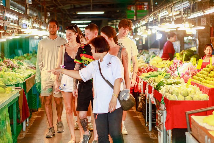 Learn to cook authentic Thai dishes in a hands-on class at The Rice Barn Thai Cooking Farm, Chiang Mai, photo 23 | wizardtrip
