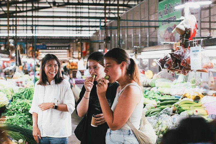 Learn to cook authentic Thai dishes in a hands-on class at The Rice Barn Thai Cooking Farm, Chiang Mai, photo 24 | wizardtrip