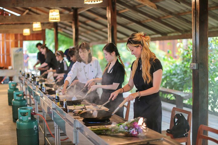 Learn to cook authentic Thai dishes in a hands-on class at The Rice Barn Thai Cooking Farm, Chiang Mai, photo 35 | wizardtrip