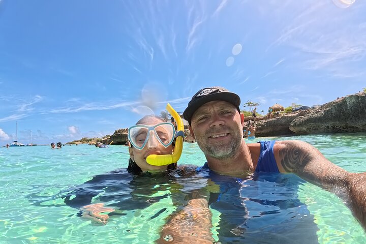 Snorkel met zeeschildpadden en kleurrijke vissen in het heldere water van Aruba, foto 41 | wizardtrip
