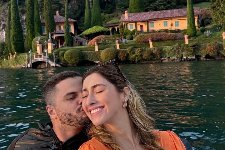 Excursion privée en bateau sur le lac de Côme, Italie, présentant des villas et des vues panoramiques, photo 25 | wizardtrip