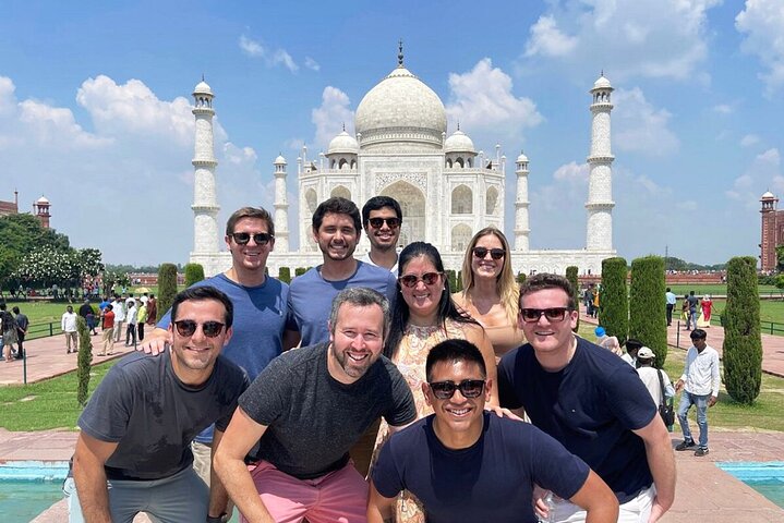 Private Taj Mahal Sonnenaufgangstour ab Delhi, inklusive Agra Fort und Baby Taj, Foto 7 | wizardtrip