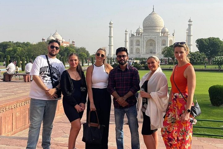 Private Taj Mahal Sonnenaufgangstour ab Delhi, inklusive Agra Fort und Baby Taj, Foto 9 | wizardtrip