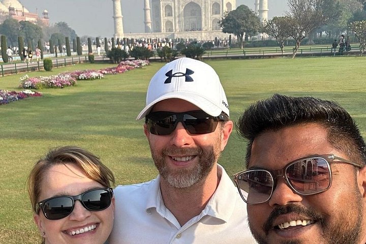 Private Taj Mahal Sonnenaufgangstour ab Delhi, inklusive Agra Fort und Baby Taj, Foto 24 | wizardtrip