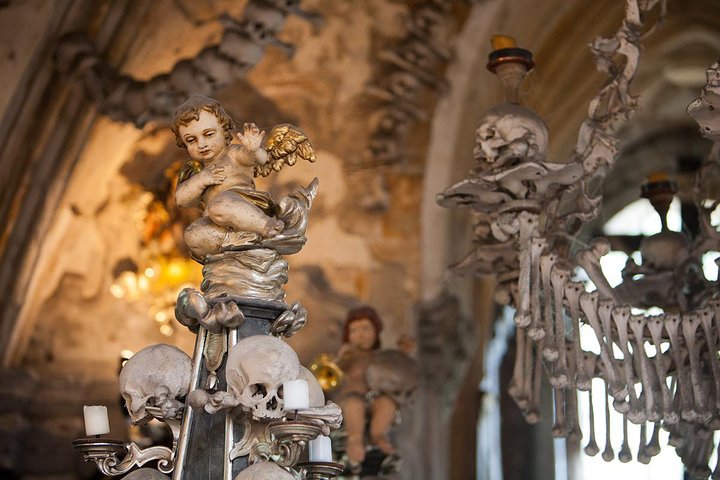 Viagem de um dia guiada de comboio de Praga a Kutná Hora, com locais históricos e ossuário único, foto 7 | wizardtrip