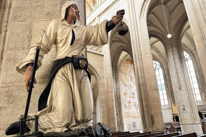 Viagem de um dia guiada de comboio de Praga a Kutná Hora, com locais históricos e ossuário único, foto 23 | wizardtrip