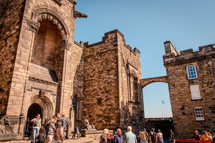Guidad tur av Edinburgh Castle med en kiltklädd lokal expert i Skottland, foto 8 | wizardtrip