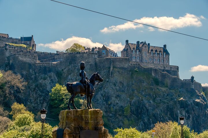 Guidad tur av Edinburgh Castle med en kiltklädd lokal expert i Skottland, foto 18 | wizardtrip