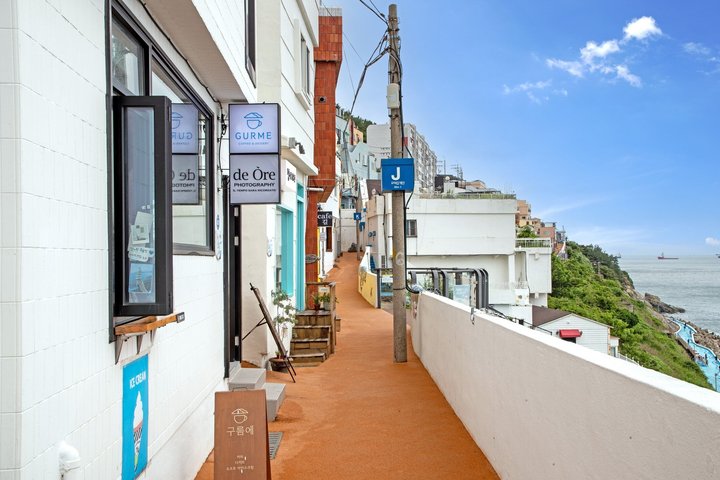Beleza costeira de Busan: Gamcheon Culture Village, Sky Capsule e Oryukdo Skywalk, foto 15 | wizardtrip