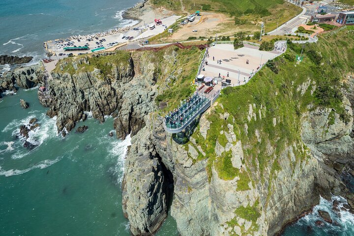 Beleza costeira de Busan: Gamcheon Culture Village, Sky Capsule e Oryukdo Skywalk, foto 26 | wizardtrip