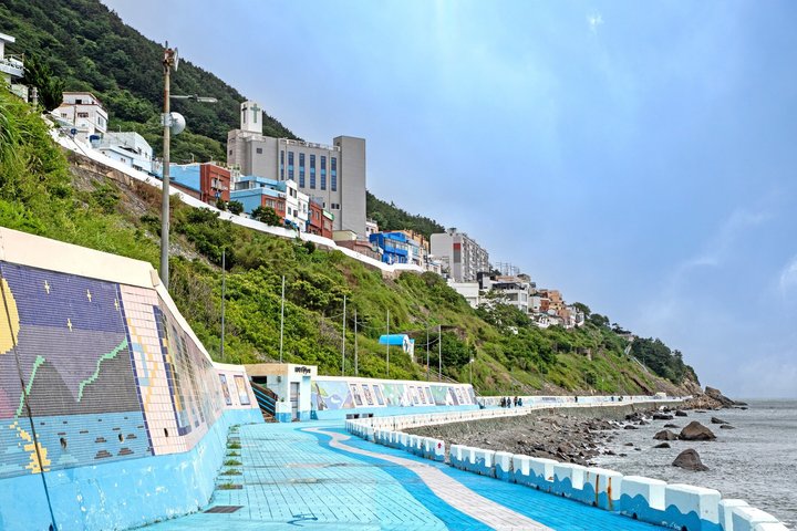 Beleza costeira de Busan: Gamcheon Culture Village, Sky Capsule e Oryukdo Skywalk, foto 32 | wizardtrip