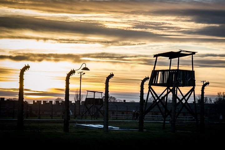 Guided tour of Auschwitz-Birkenau Memorial and Museum from Krakow, Poland, photo 7 | wizardtrip