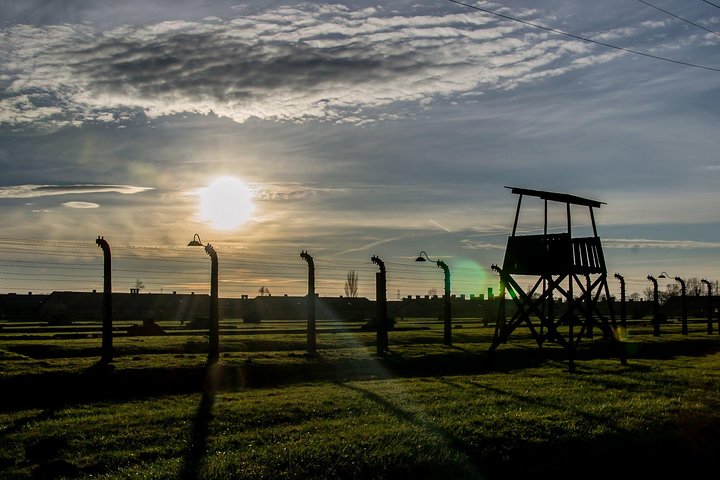 Guided tour of Auschwitz-Birkenau Memorial and Museum from Krakow, Poland, photo 9 | wizardtrip