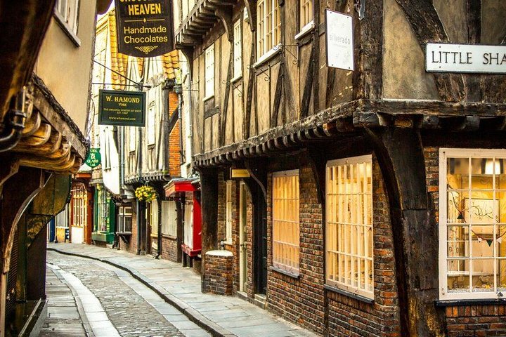 Original Harry Potter Locations Tour: Guided Tour of York | wizardtrip