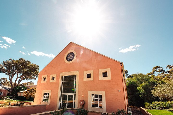 Visite de vin en petit groupe à Margaret River, Australie, visitant des vignobles indépendants et dégustant des vins, photo 9 | wizardtrip