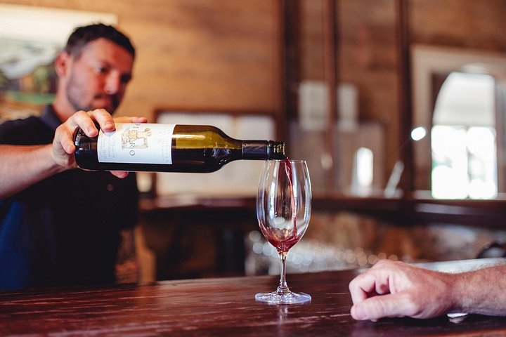 Visite de vin en petit groupe à Margaret River, Australie, visitant des vignobles indépendants et dégustant des vins, photo 20 | wizardtrip