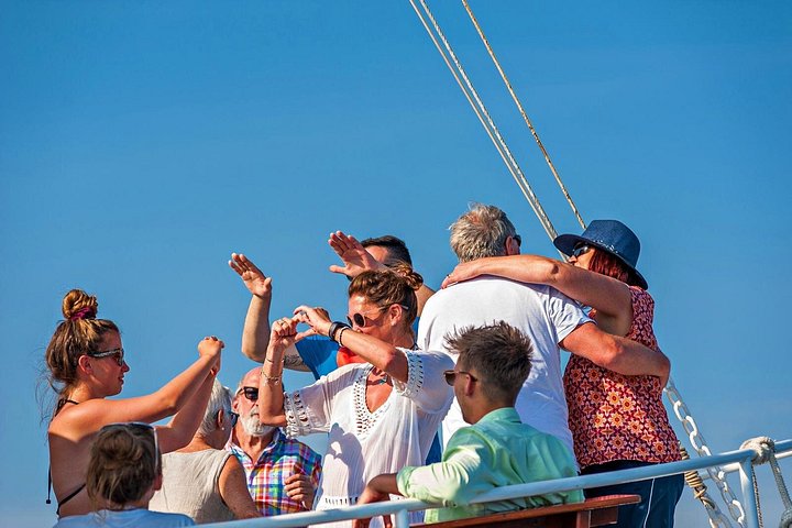 Heldags båtcruise som utforsker Elaphitiøyene nær Dubrovnik, Kroatia, med svømming og lunsj, foto 9 | wizardtrip