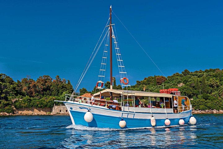 Heldags båtcruise som utforsker Elaphitiøyene nær Dubrovnik, Kroatia, med svømming og lunsj, foto 13 | wizardtrip